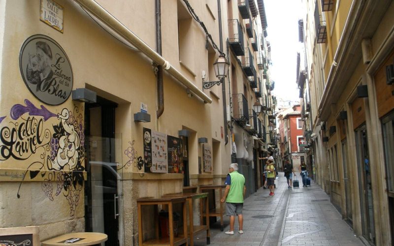 Calle del Laurel, the tapas street of Logroño