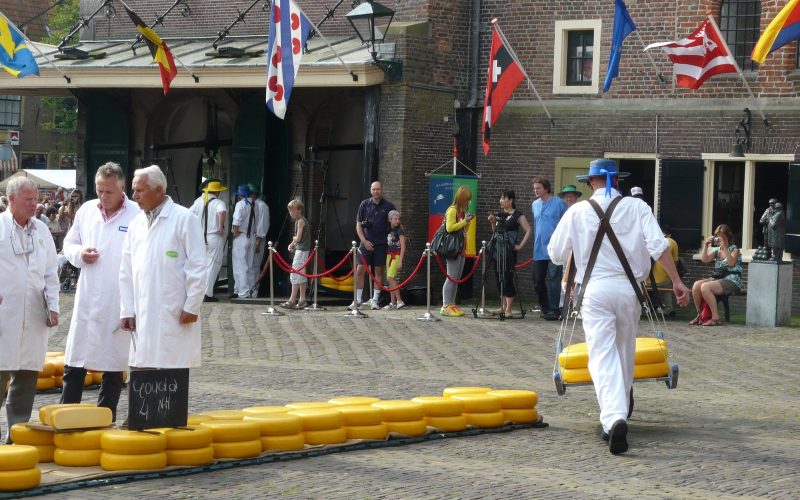 Cheese carriers at the Alkmaar cheese market
