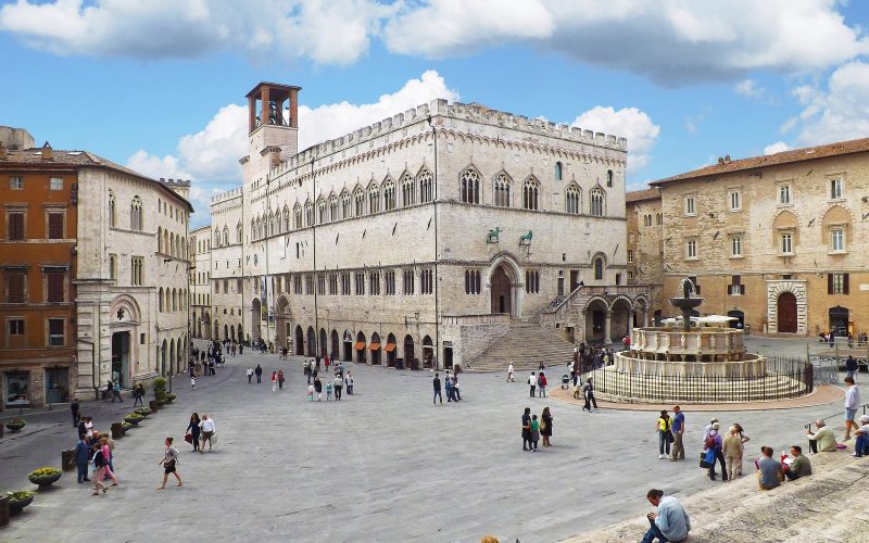 Piazza IV Novembre in Perugia with the Fontana Maggiore and Palazzo dei Priori